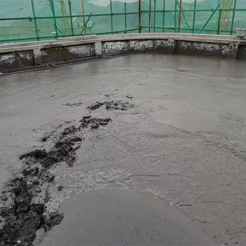 发泡水泥泡沫混凝土在挡土墙及运动场跑道回填中的应用